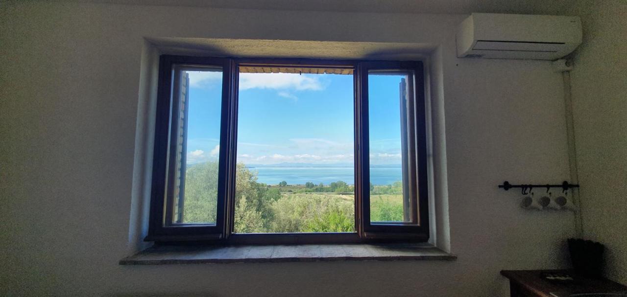 Poloturisticoumbria Rustico Con Piscina Vista Lago Passignano sul Trasimeno Ngoại thất bức ảnh