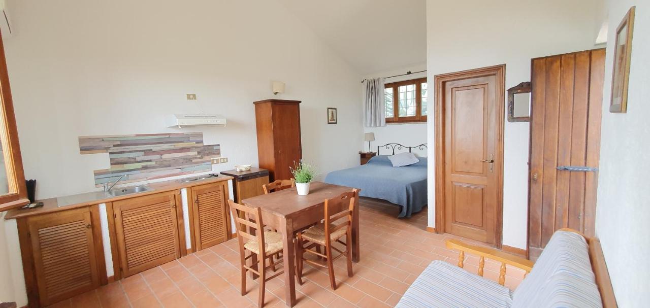 Poloturisticoumbria Rustico Con Piscina Vista Lago Passignano sul Trasimeno Ngoại thất bức ảnh