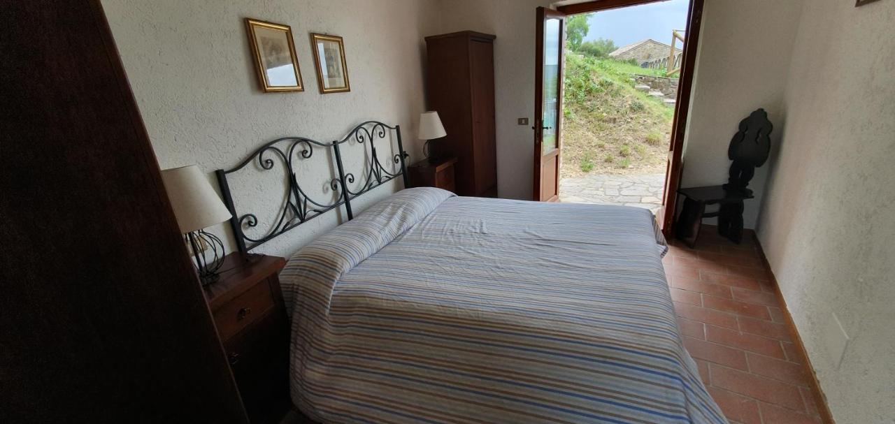 Poloturisticoumbria Rustico Con Piscina Vista Lago Passignano sul Trasimeno Ngoại thất bức ảnh