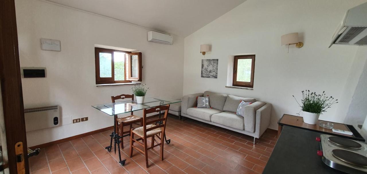 Poloturisticoumbria Rustico Con Piscina Vista Lago Passignano sul Trasimeno Ngoại thất bức ảnh