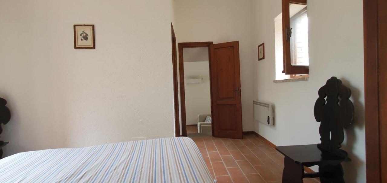 Poloturisticoumbria Rustico Con Piscina Vista Lago Passignano sul Trasimeno Ngoại thất bức ảnh